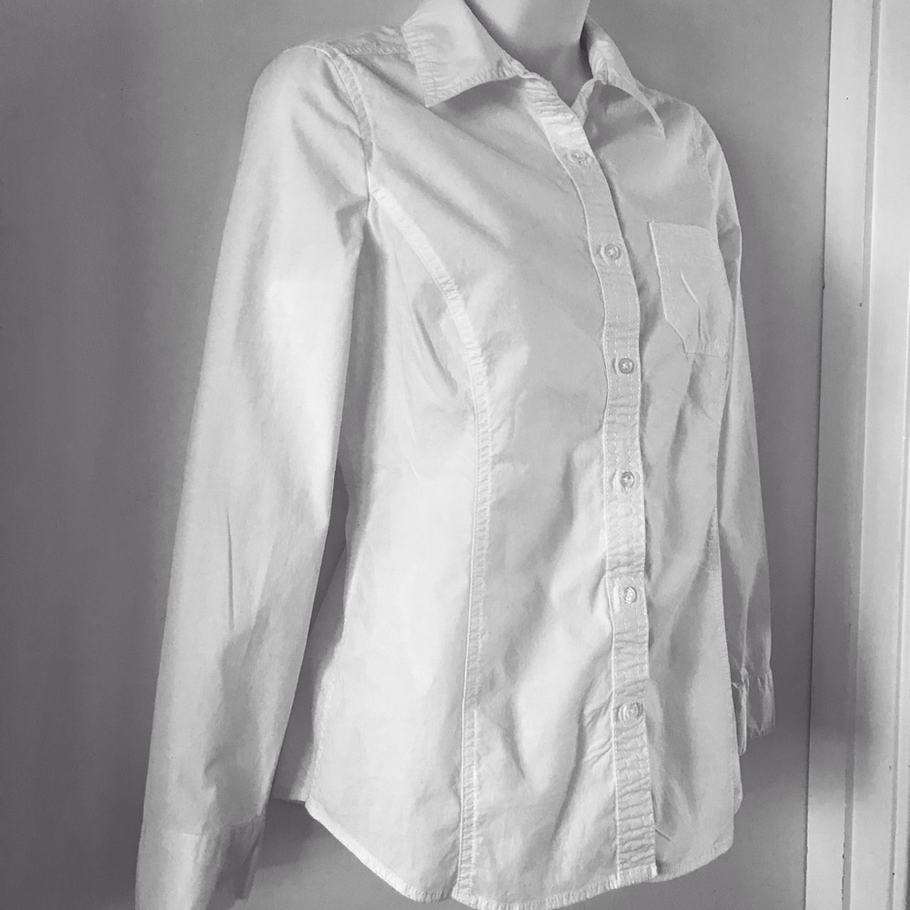 St John’s Bay While Shirt